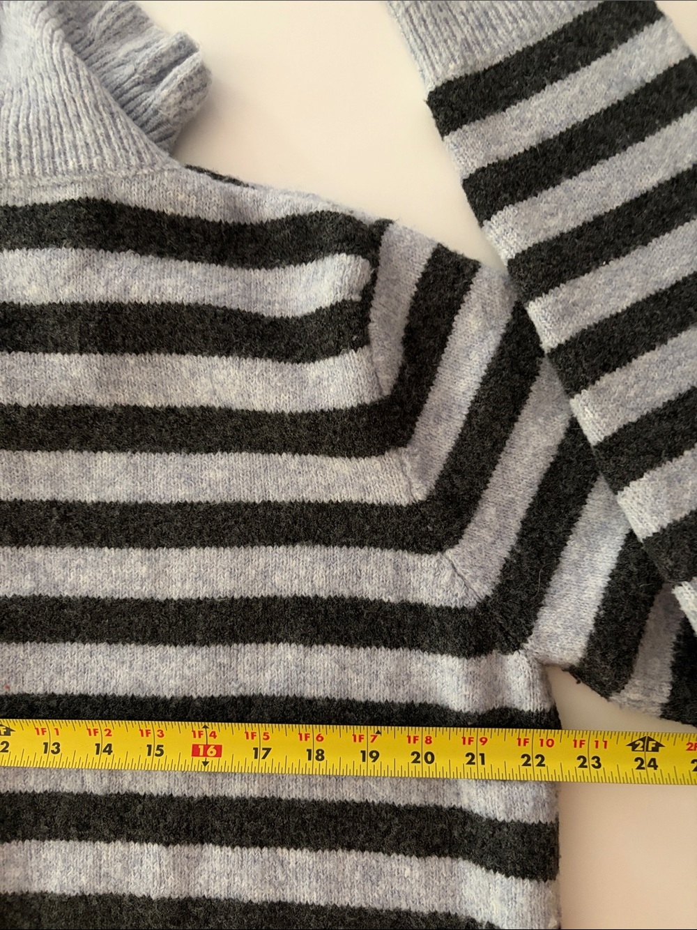 Anthropologie Maeve Ainsley Ruffle-Collar Cardigan Sweater Gray Blue size XL - Picture 12 of 13